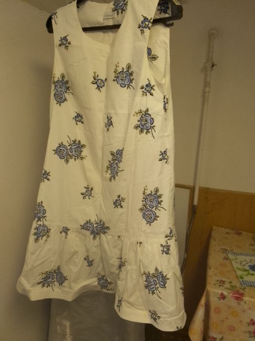 Продам платья ра