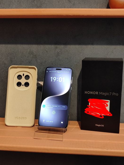 Продам Honor magic 7 pro голубой в идеале