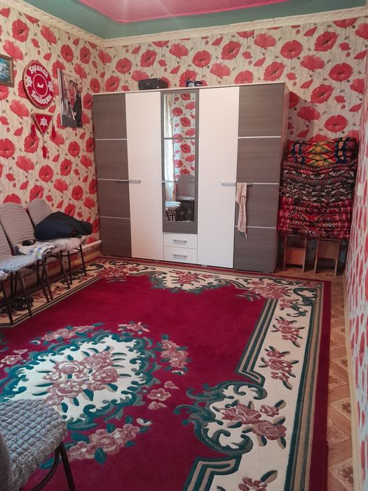 Птицфабрикадан 4 бөлмелі үй сатылады