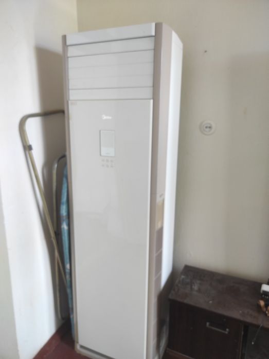 Midea Konditsioner