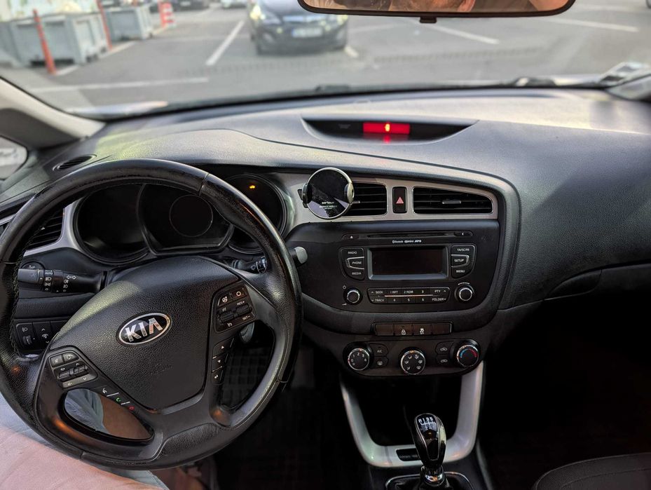 KIA Ceed 2013 — imagine 5