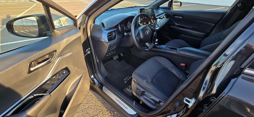 Toyota C-HR Import Germania de la Pers Fizica 2.0 Hybrid 184cp Team Deutschland