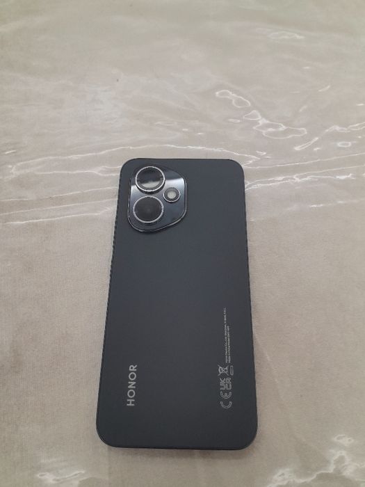 HONOR 400 holati ideal