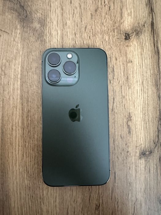 Iphone 13 pro (хаки)