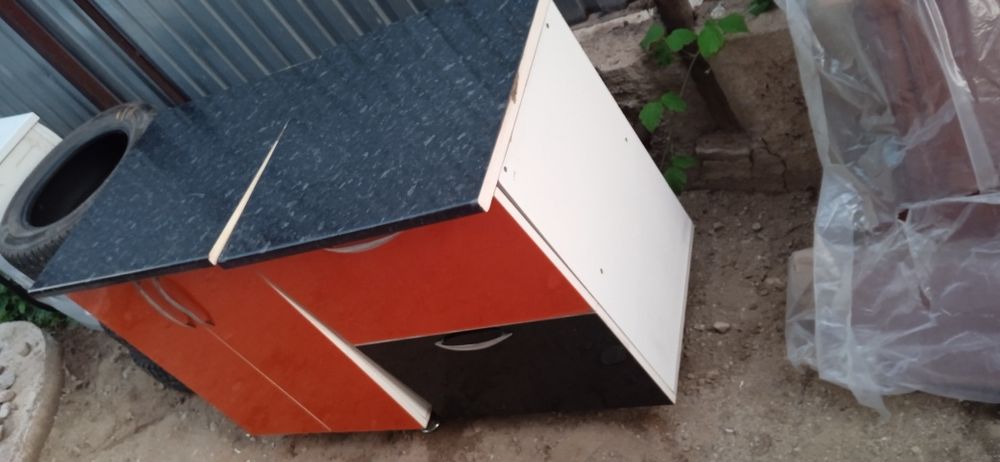 Кухонный гарнитур