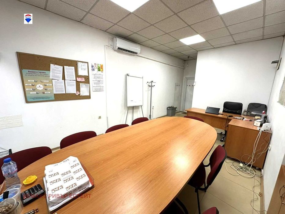 Дава се под наем Магазин в Русе, Хъшове - 50 кв.м за 348.84 € - Снимка #1