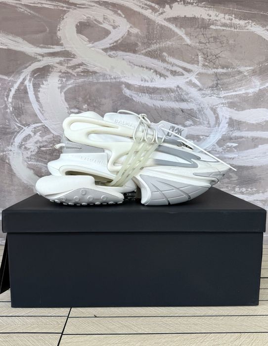 Balmain unicorn alb/bej