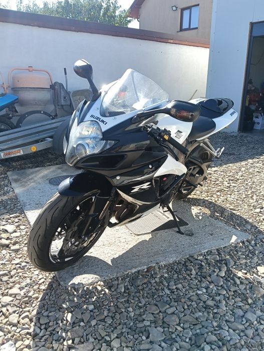 Suzuki GSX-R 750 K7