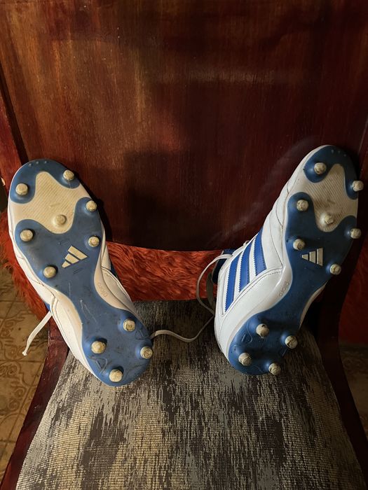 Футболни обувки/бутонки Адидас/Adidas 41