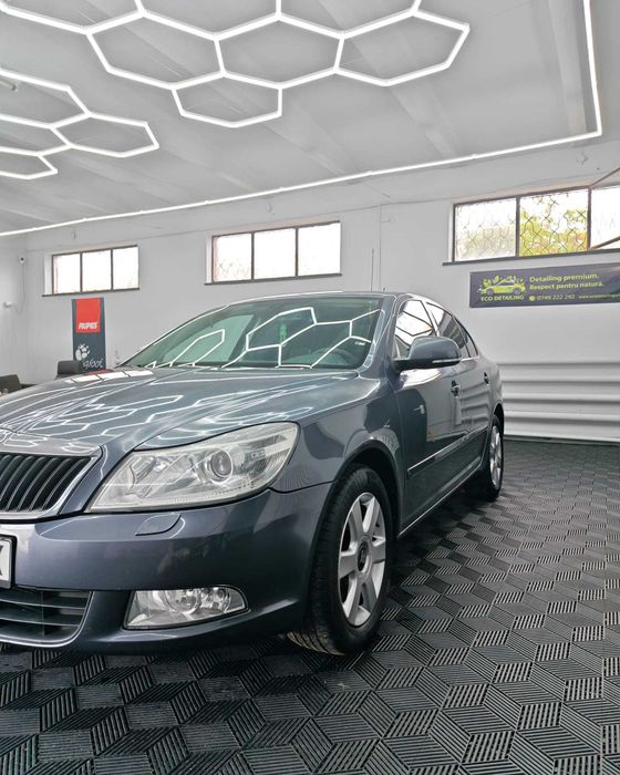 SKODA Octavia 2012 — imagine 4