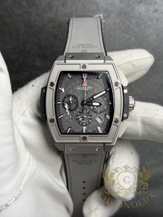 Часовник Hublot big bang сив