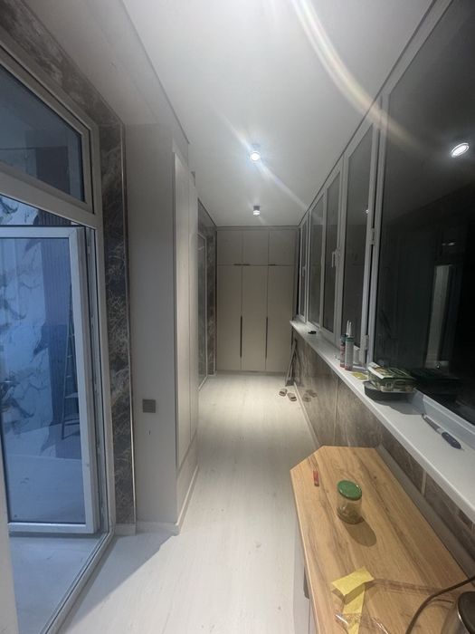 Продам свая квартира
На против 
Юунусабод 18
Ко