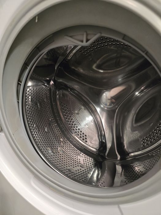 Vând mașină de spălat Candy GrandÓ Comfort GC4 1272 D3, 7 kg, 1200 rpm, clasa energetică A+++