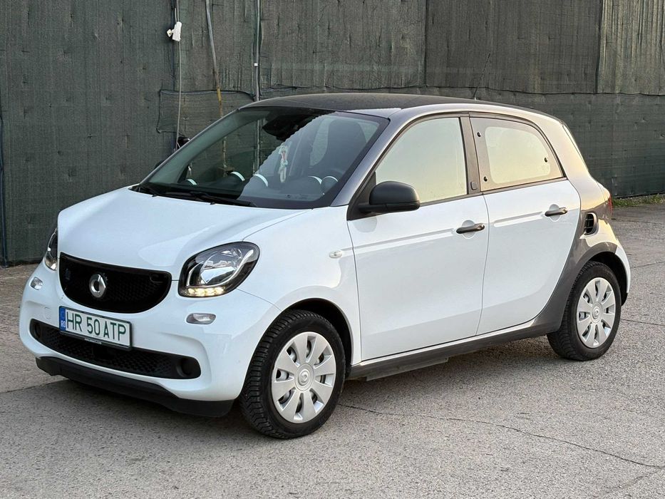 Smart Forfour 2020 electric, 7.800 € — imagine 2