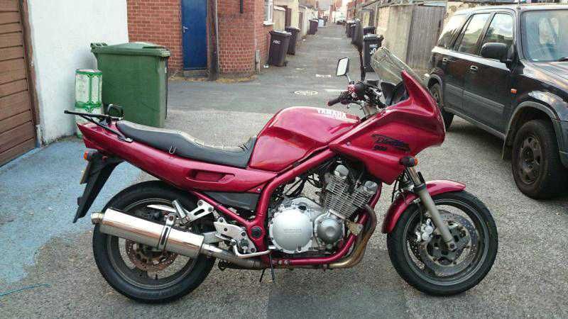 продавам мотор на части Yamaha Diversion900
