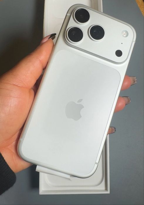 iPhone 17 Pro MAX,2 Tb,Silver,Neactivat,Liber in orice retea !