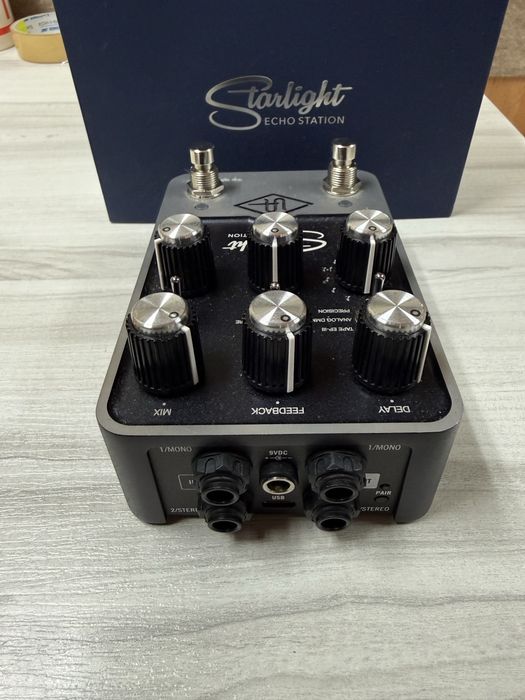 Продавам делей UNIVERSAL AUDIIO Echo station