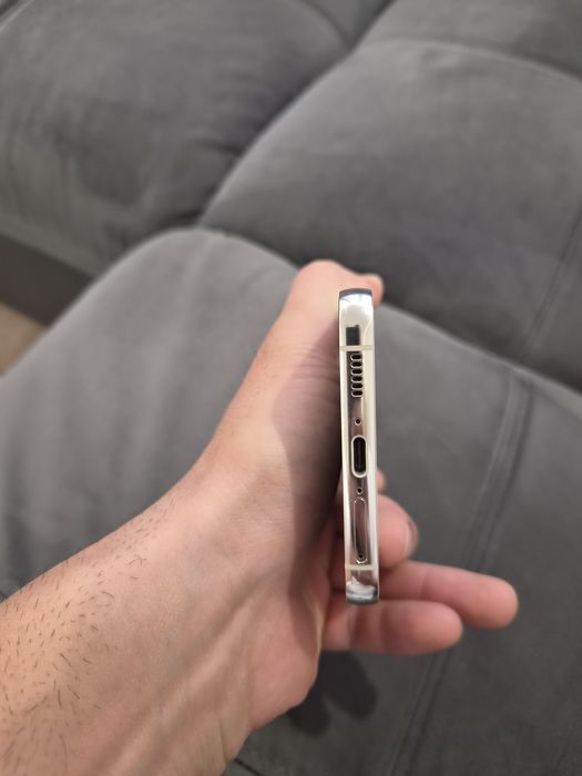 SAMSUNG  Galaxy S23 Plus