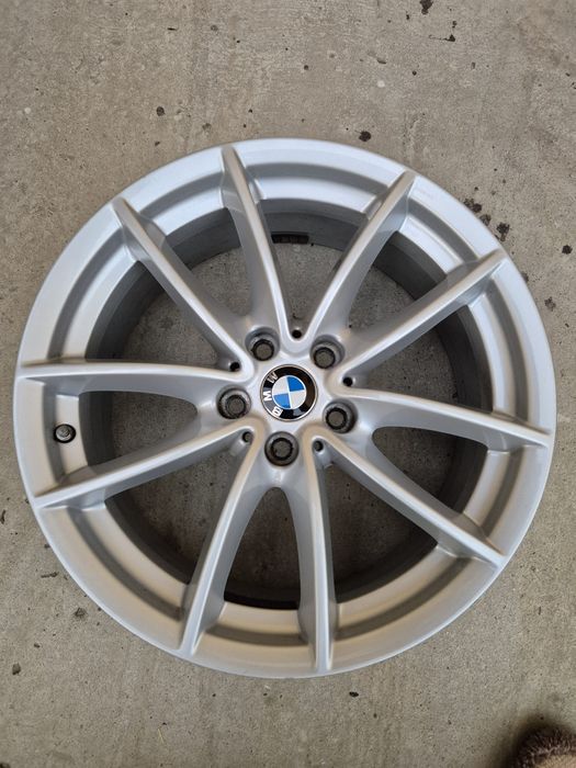 Jante  Bmw X3/X 4  G01 R 18 originale.