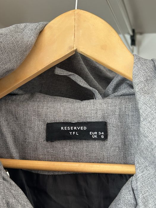 Пуховик reserved