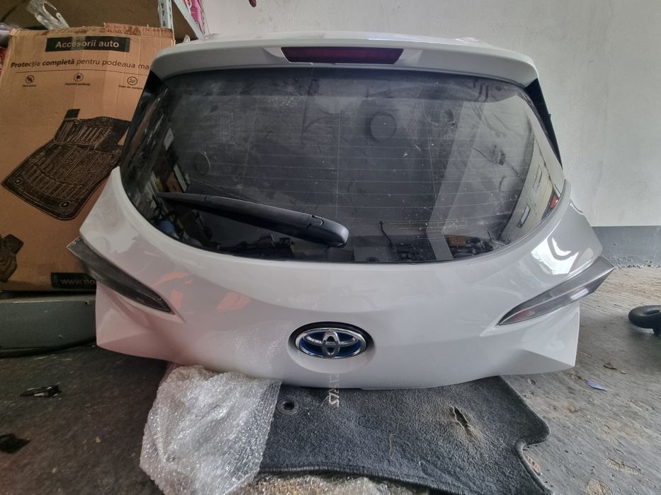 Hayon Corolla hatchback E210 2021