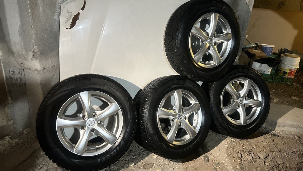 Продам комплект колёс R15