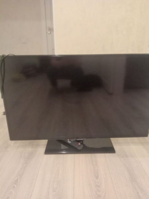 Продаю телевизор самсунг