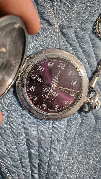 Продам часы карманные. Олимпиада 80. Отлично идут.