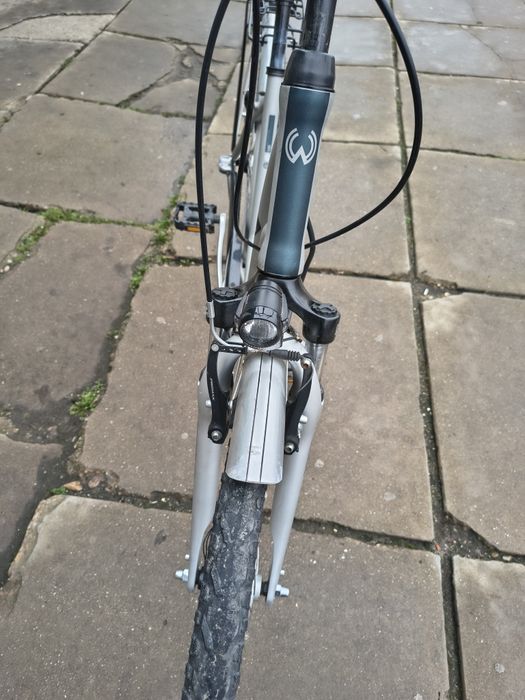 Bicicleta dama cu rotile pe 28