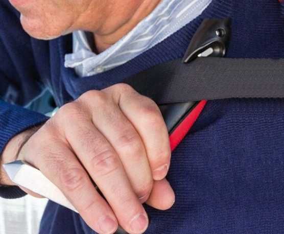 Ciocan spart geam auto multifunctional Automax  pentru urgente 3 in 1