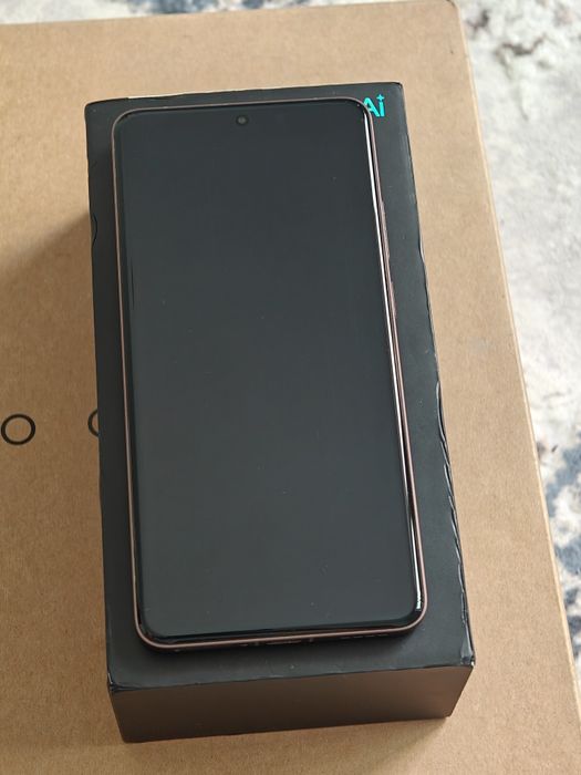 Realme gt 7 pro yaxshi holatda