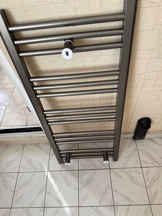 Алуминиева лира за баня сива - габарит 40х90 см - 426W