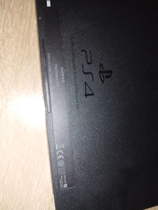 PS4 pt piese defect