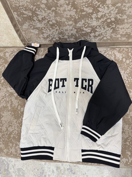 Куртка уни. Для девочек и для мальчиков