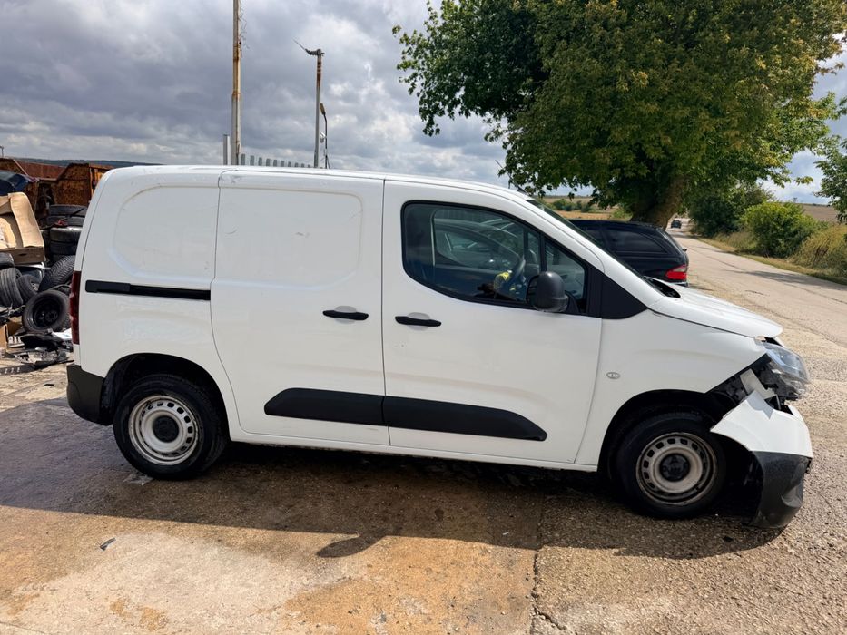 Toyota Proace City 1.5 D4D, двигател YHT DV5RCF, 102 кс., 6 ск., 81000 км., 2023 г., euro 6D, Тойота Проейс Сити 1.5 Д4Д, engine YHT DV5RCF