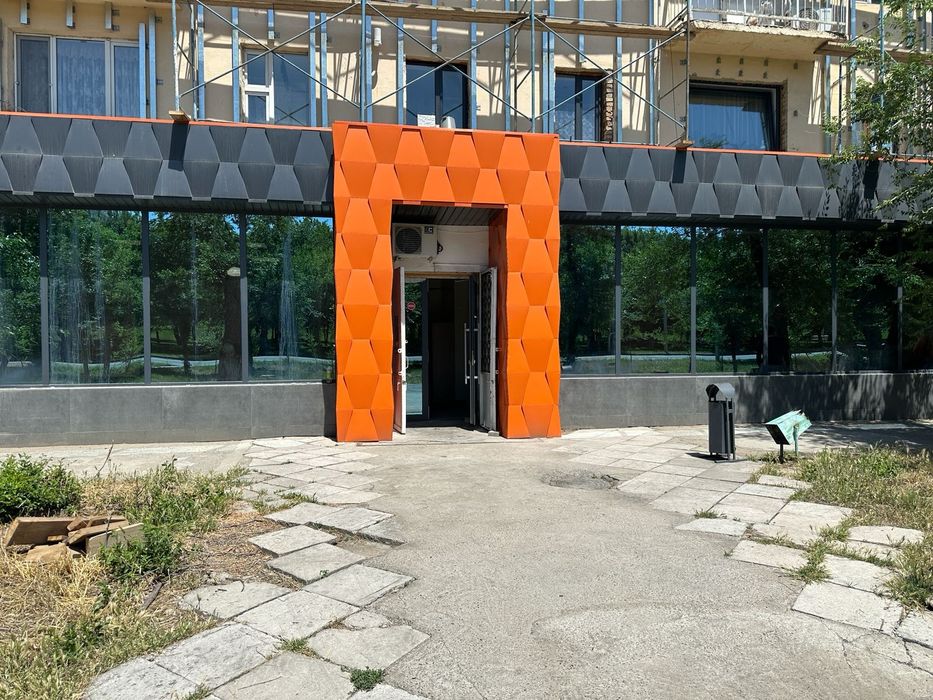 Продаётся комерческое помещение