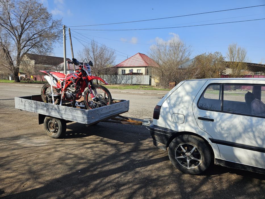 Прицеп на автомобиль