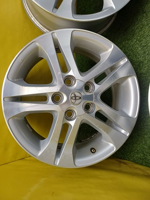 Диски R16 5x114.3 на Toyota и другие.