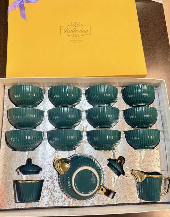 Продам новый чайный набор