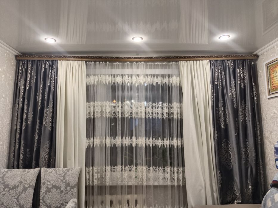 Шторы велюровые с июлем.