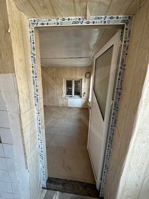 Продава се Къща в с. Комунари, Област Варна - 120 кв.м за 184 €/кв.м - Снимка #8