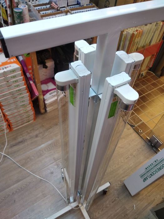 Кварцевые бактерицидные лампы на колесах защита от covid 19