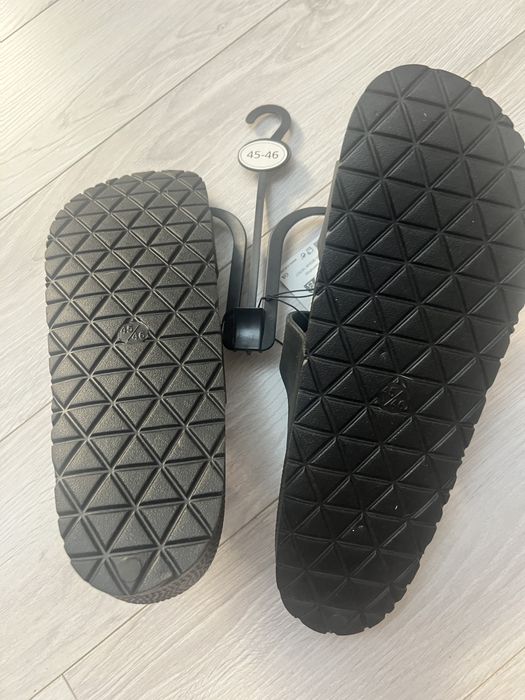 Papuci/ Slapi noi C&A 45/46