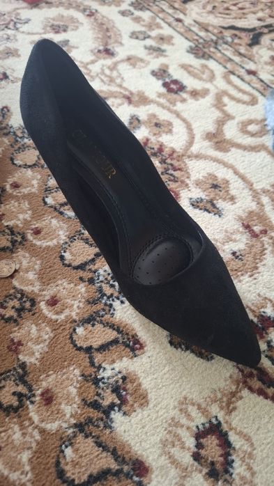 Продам туфли черные