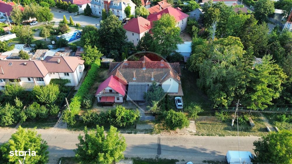 Casă centru Gugesti