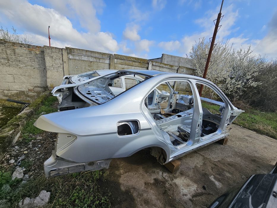 Caroserie,  aripi , praguri , stalpi, lonjeroane Mercedes W204 , W205