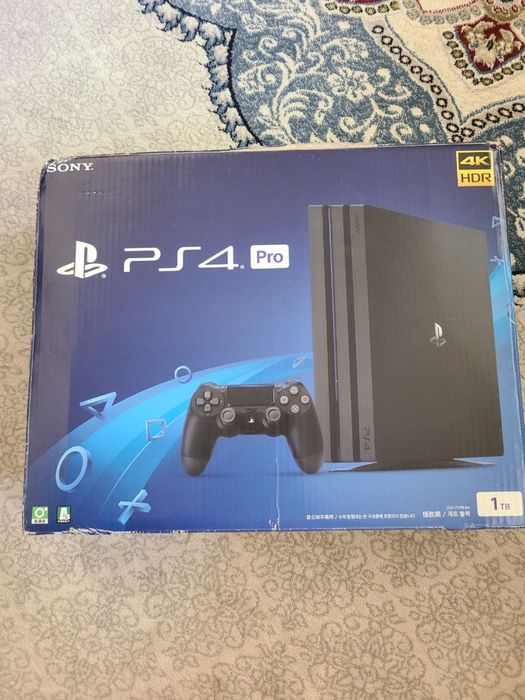 Playstation 4 pro 1 TB