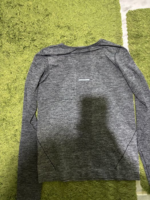 Asics S размер дамска