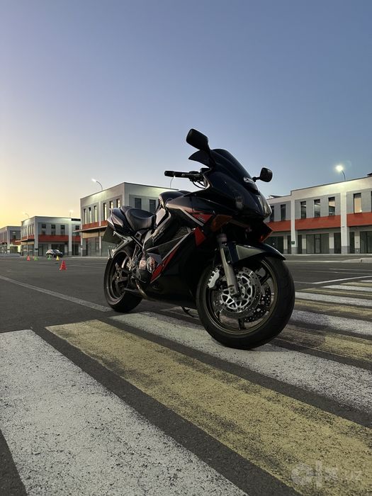 HONDA VFR 800 V tech sport