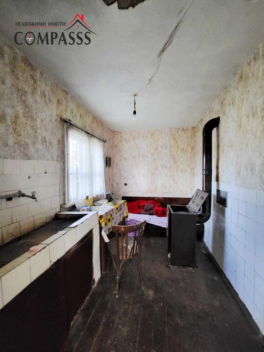 Продава се Къща в с. Преселенци, Област Добрич - 75 кв.м за 272 €/кв.м - Снимка #4